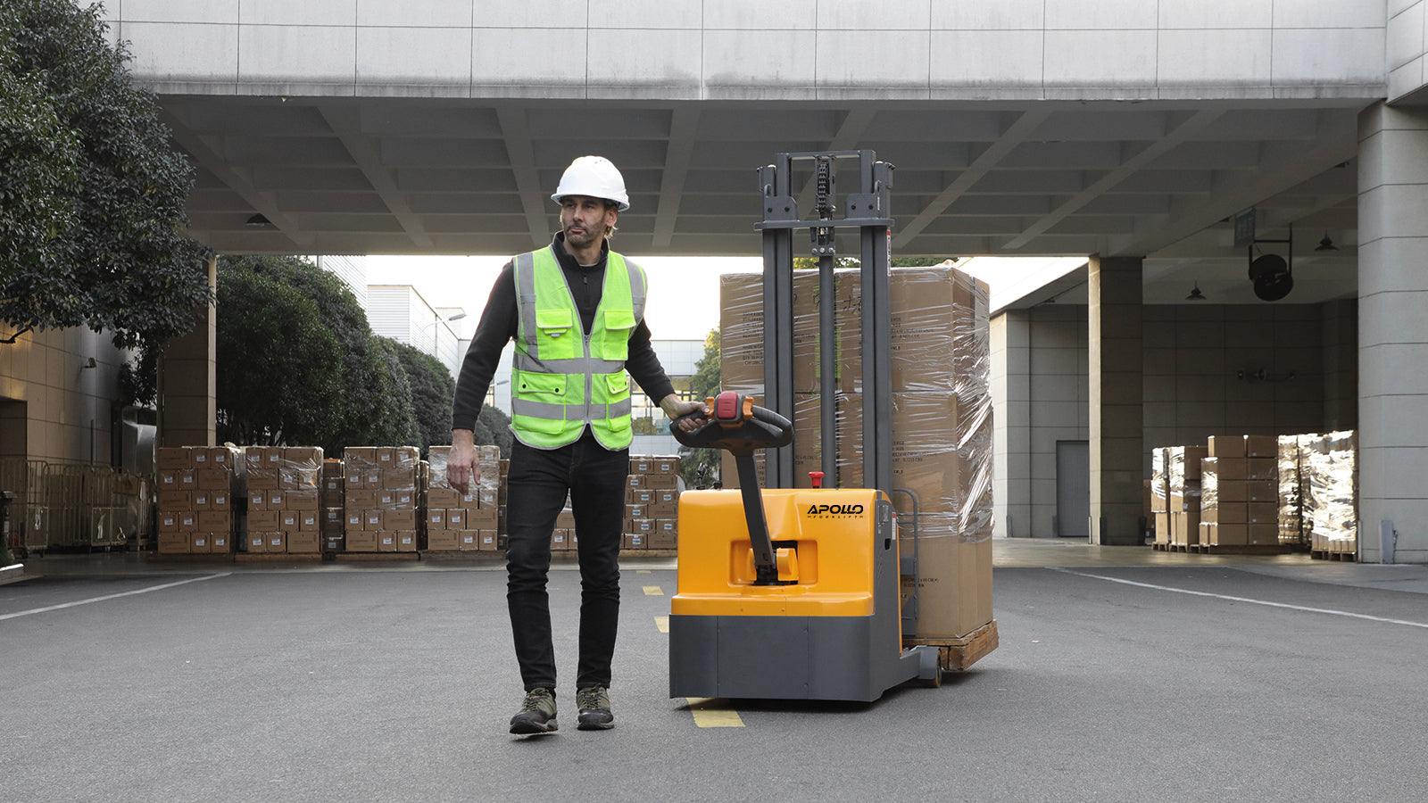 What Makes a Good Counterbalance Stacker?