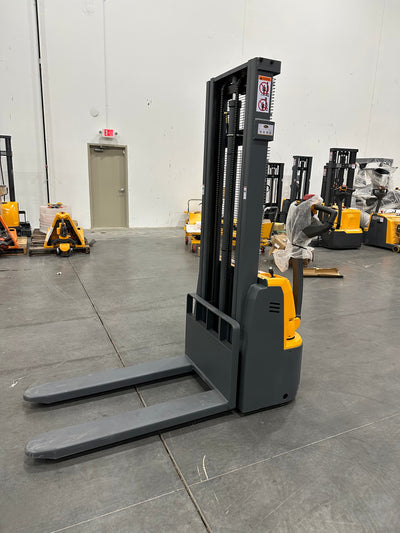 Used Powered Forklift Full Electric Walkie Stacker 3300lbs Cap. Fixed Legs.118" Lifting