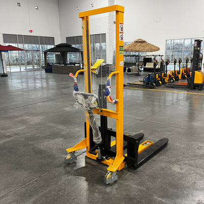 Used Manual Hydraulic Stacker Pallet Stacker Adjustable Forks 2200lbs Cap. 63" Lift Height